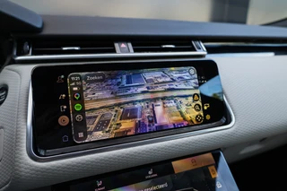 Land Rover Range Rover Velar – thumbnail 44