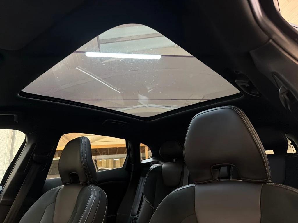 Volvo V40 – foto 17