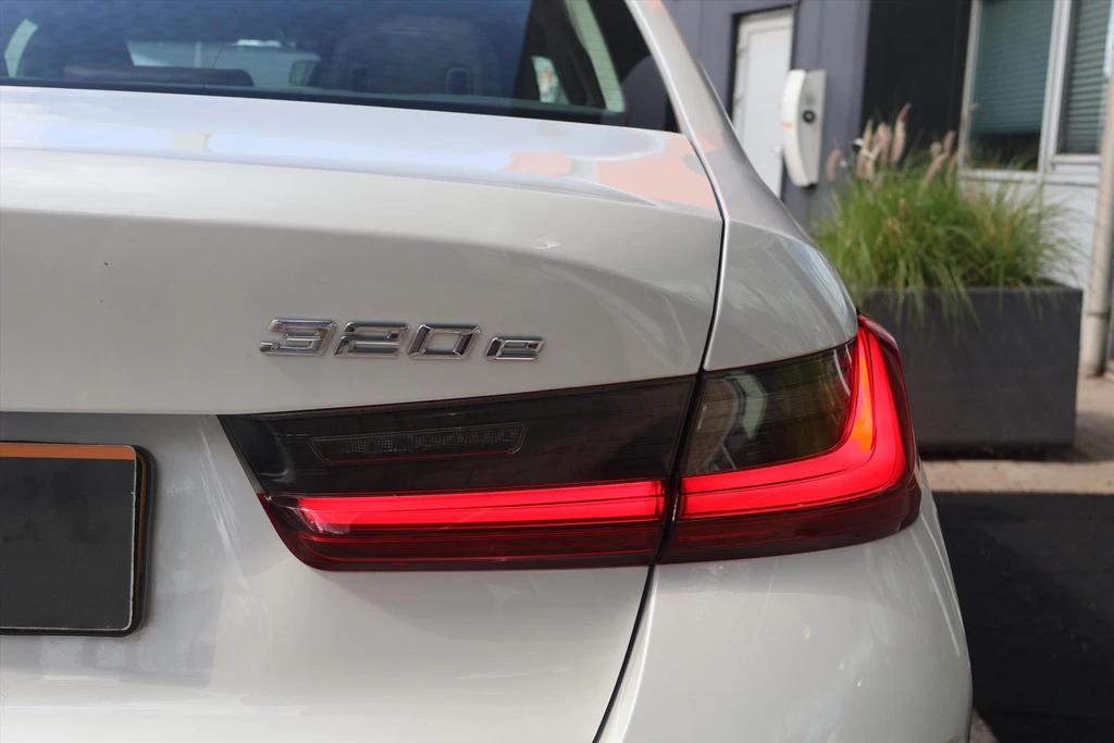 BMW 3 Serie – foto 31