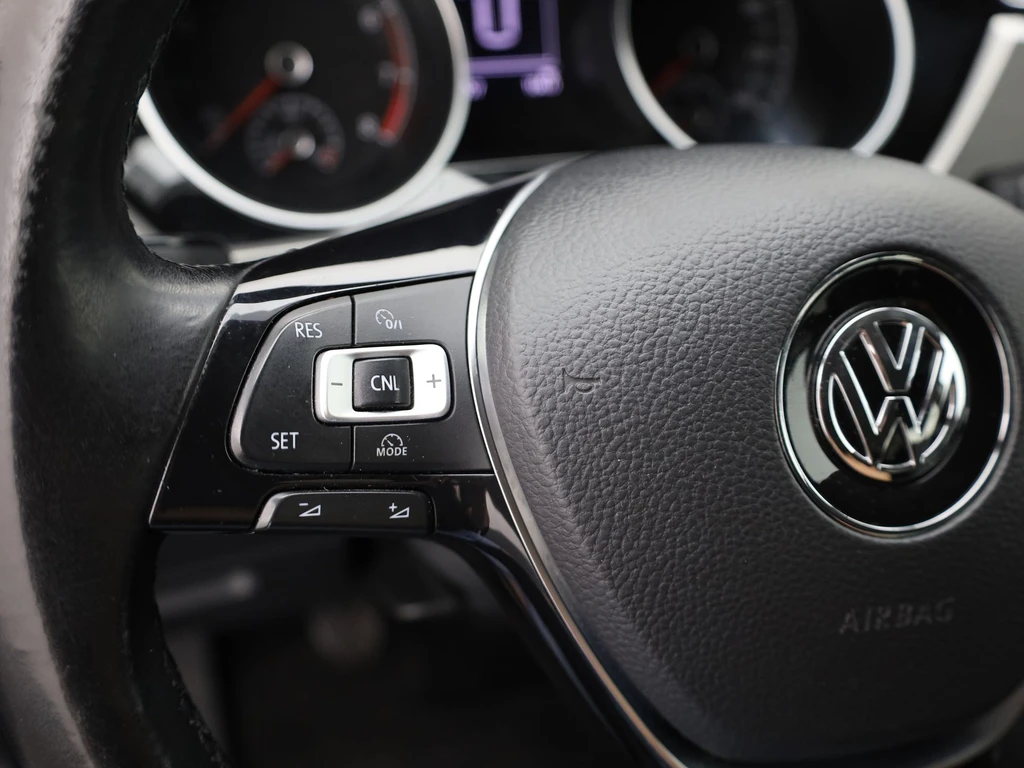 Volkswagen Touran – foto 33