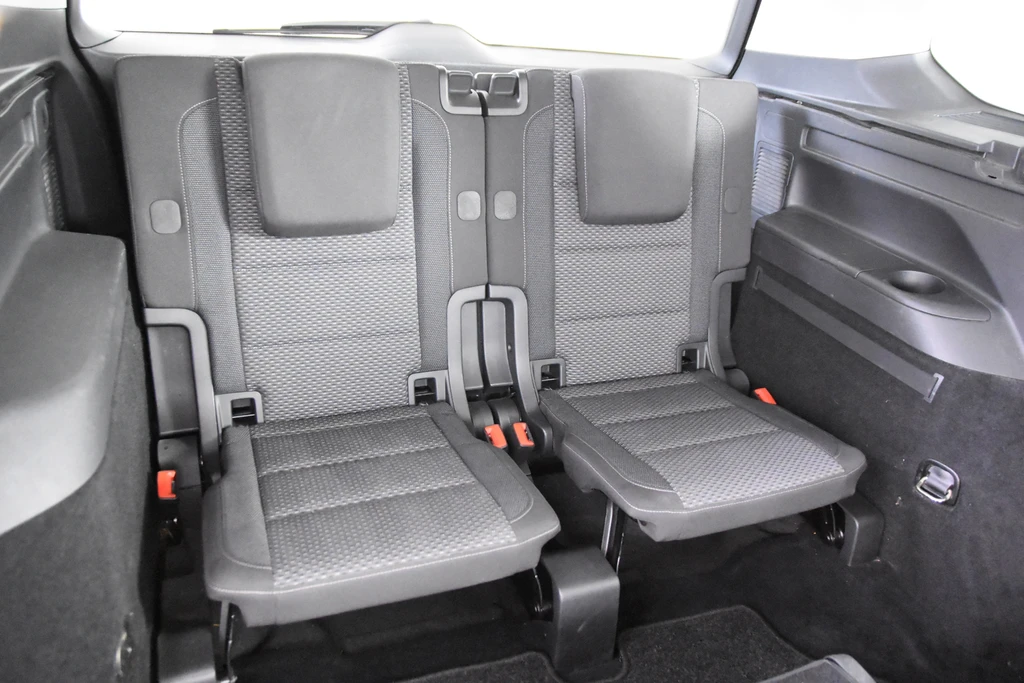 Volkswagen Touran – foto 17