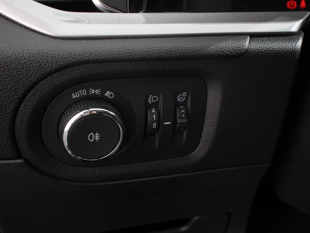 Opel Grandland – foto 18