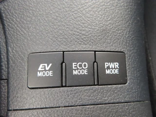 Toyota Auris – thumbnail 33