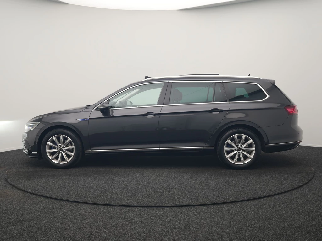 Volkswagen Passat – foto 3