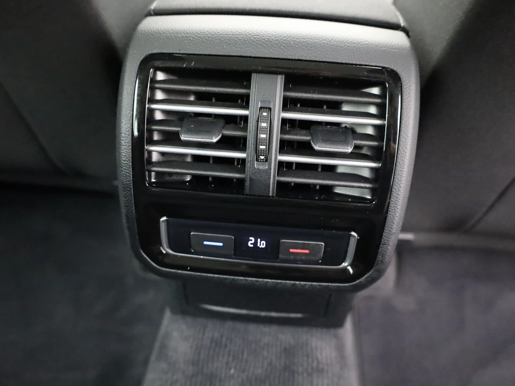 Volkswagen Passat – foto 49