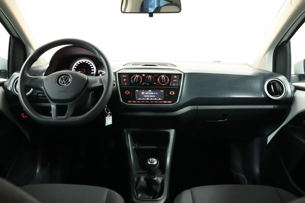 Volkswagen up! – foto 17