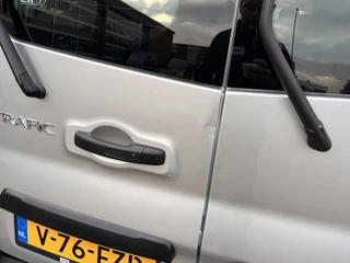 Renault Trafic – thumbnail 39