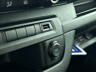 Opel Vivaro – thumbnail 28