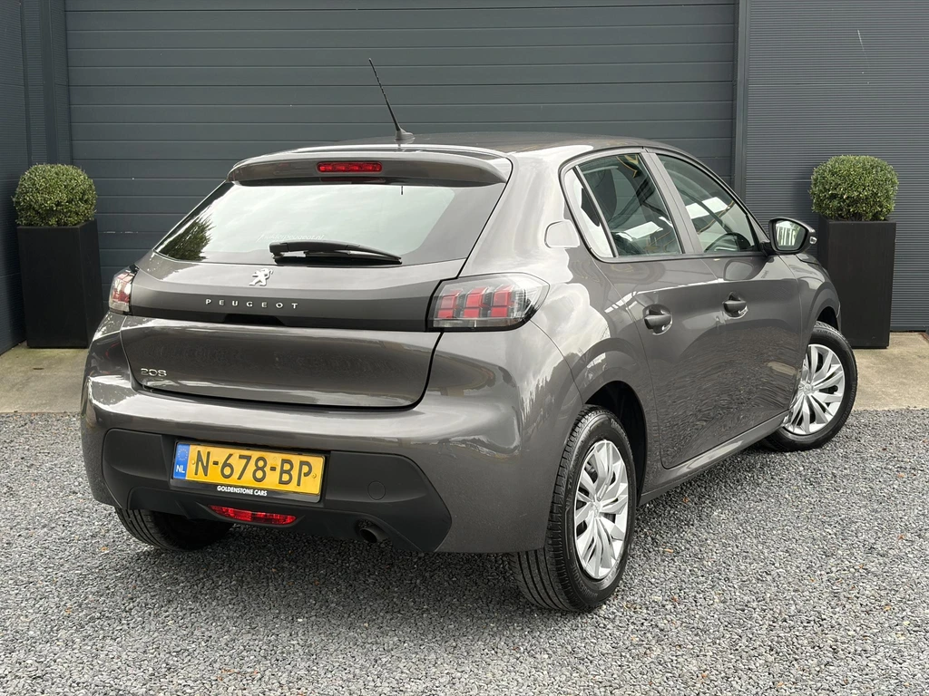 Peugeot 208 – foto 3