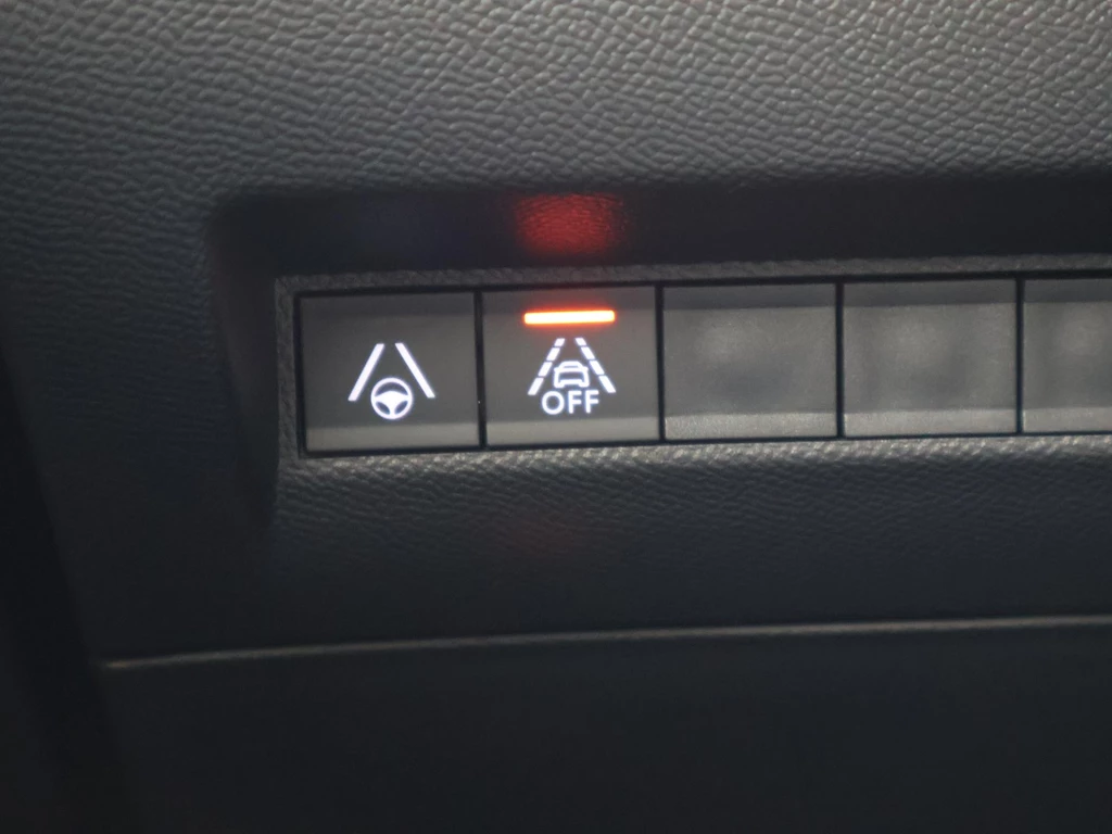 Peugeot e-2008 – foto 24
