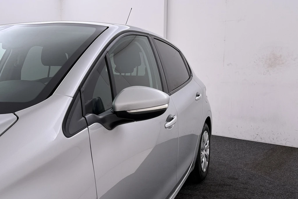 Peugeot 208 – foto 45