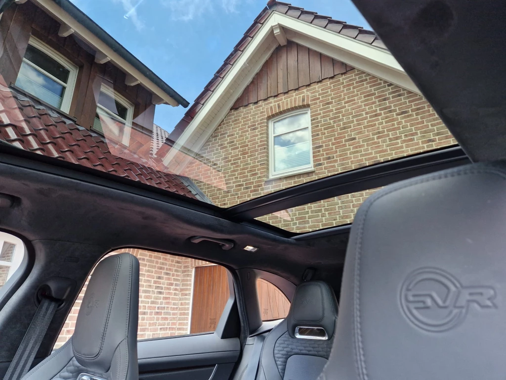 Jaguar F-PACE – foto 10