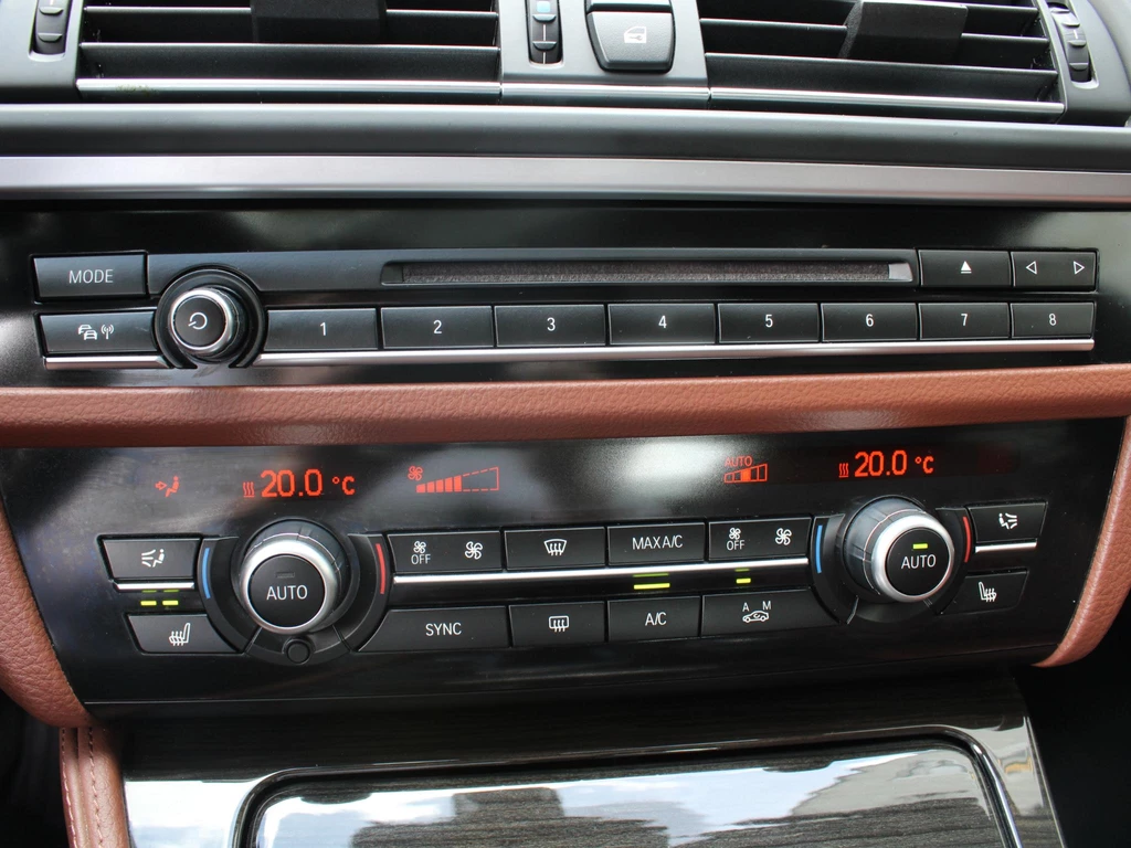 BMW 5 Serie – foto 16