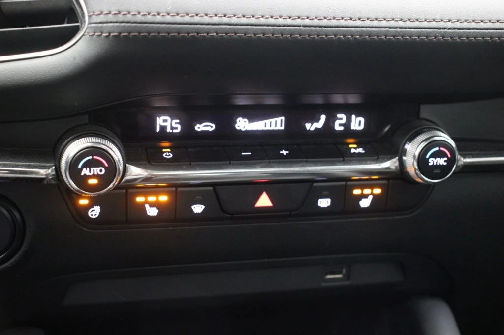 Mazda 3 – foto 16