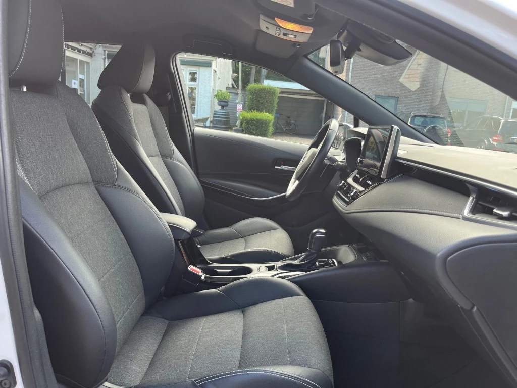 Toyota Corolla Touring Sports – foto 7
