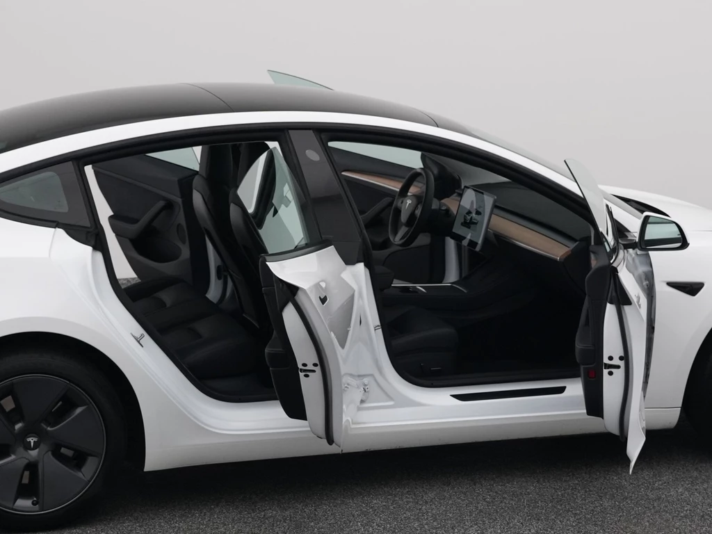 Tesla Model 3 – foto 38