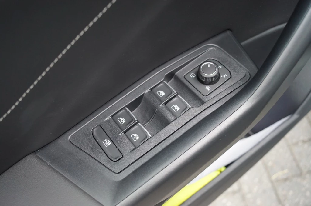 Volkswagen T-Roc – foto 30