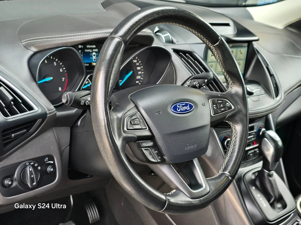 Ford Kuga – foto 6