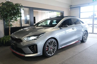 Kia ProCeed – thumbnail 2