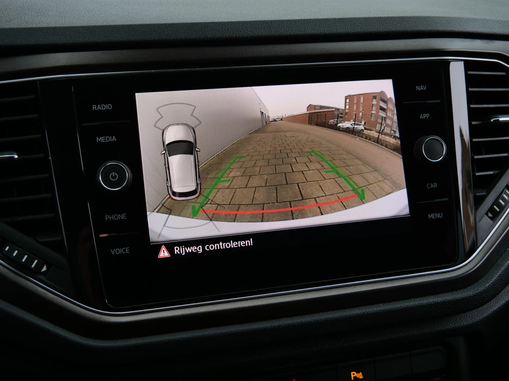Volkswagen T-Roc – foto 23
