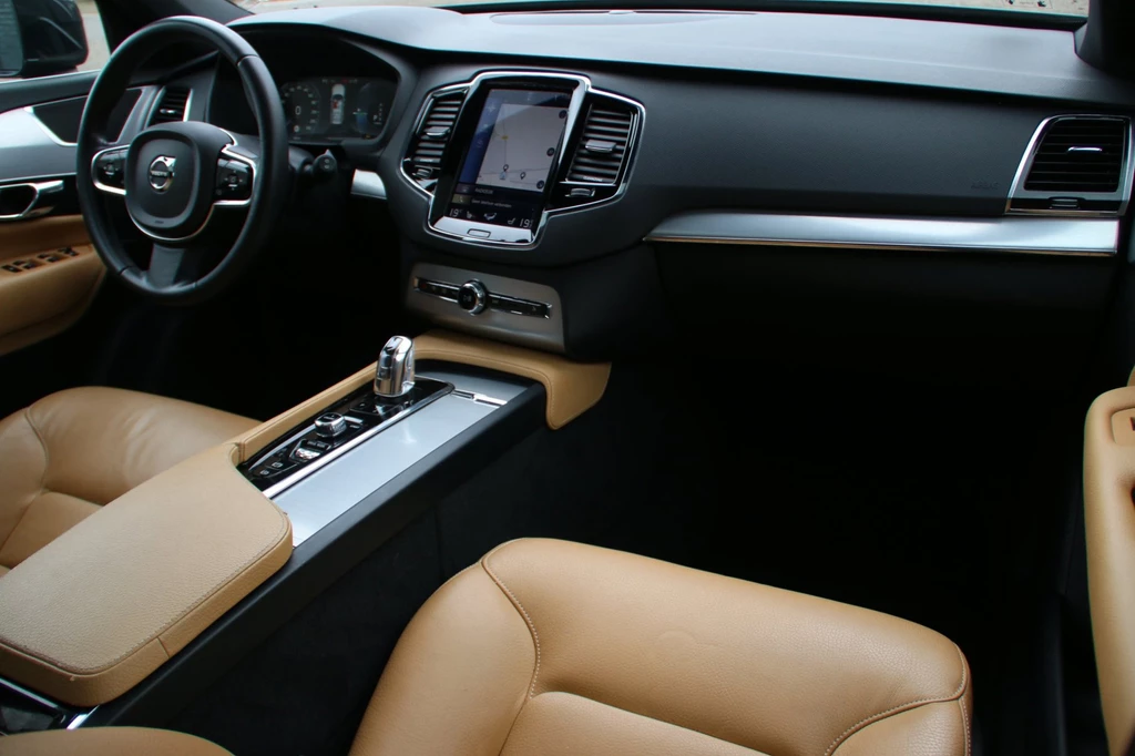 Volvo XC90 – foto 9