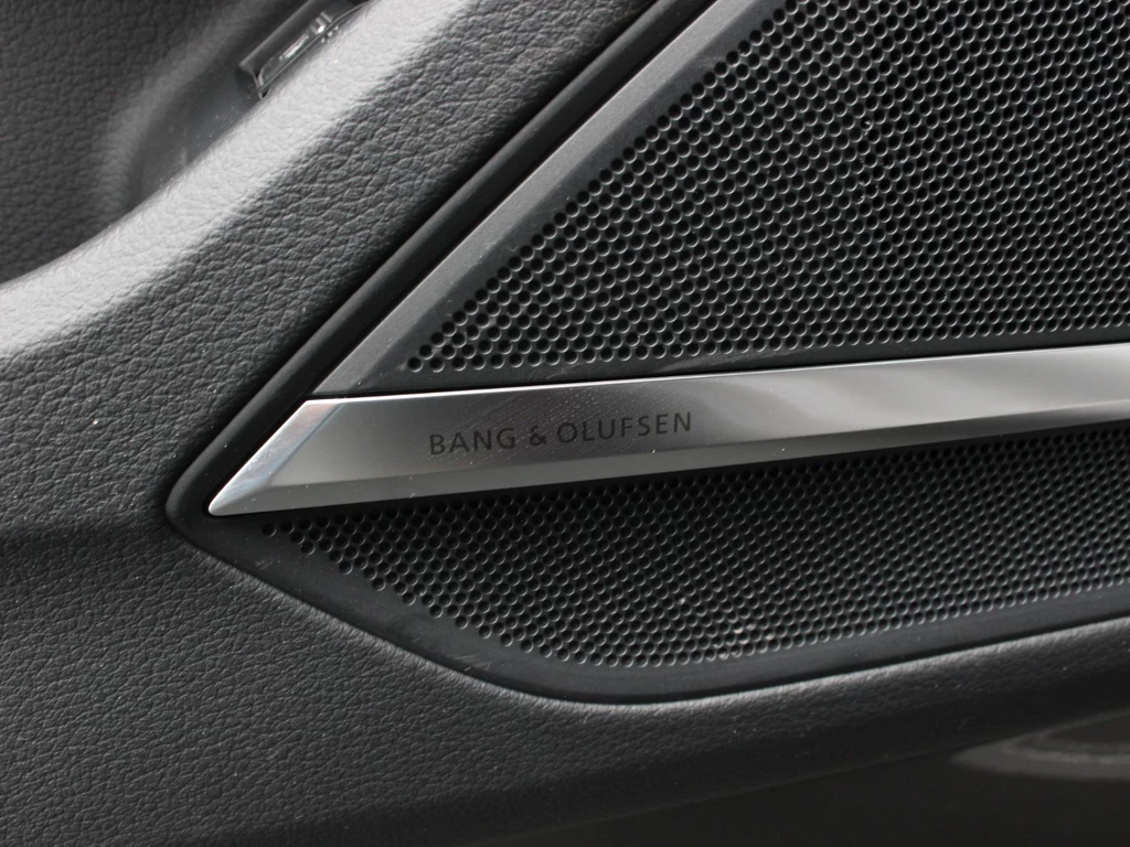 Audi A8 – foto 19