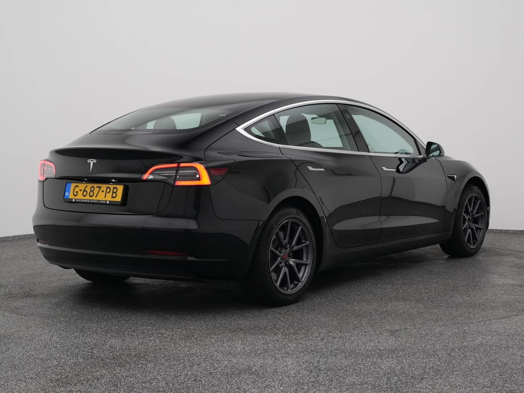 Tesla Model 3 – foto 11