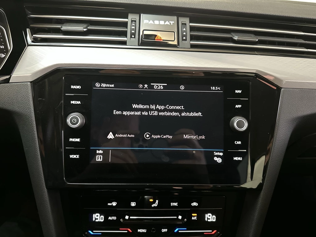 Volkswagen Passat – foto 22