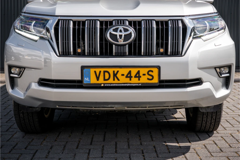 Toyota Land Cruiser – foto 8
