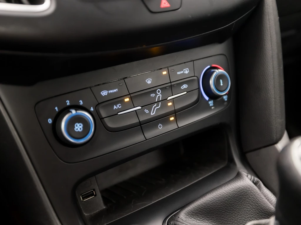 Ford Focus – foto 11