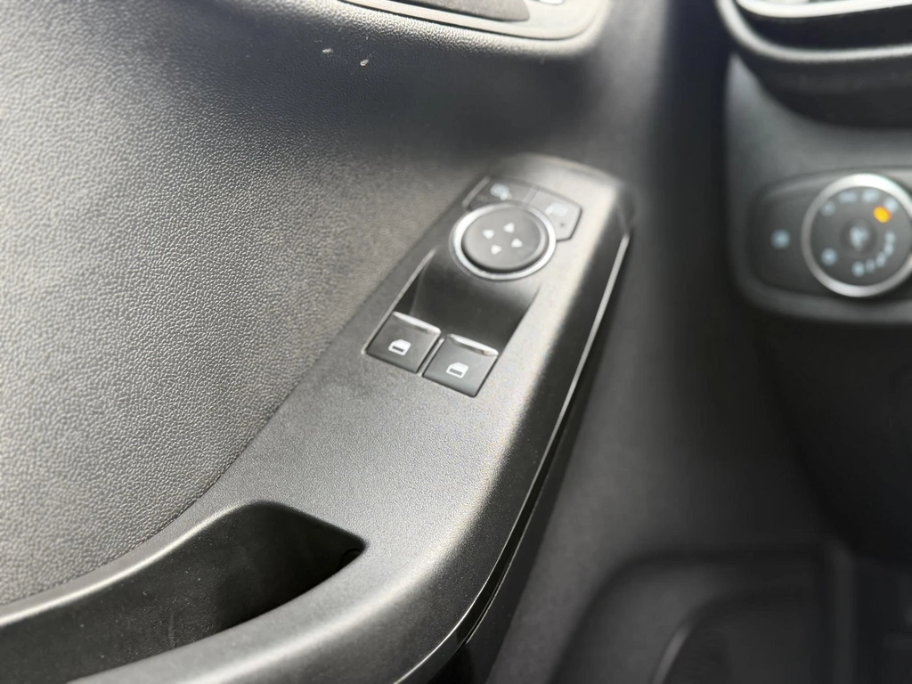 Ford Fiesta – foto 25