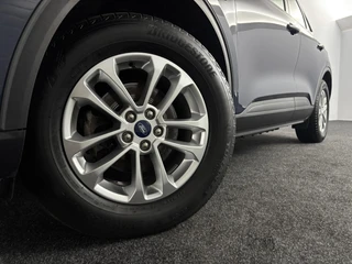 Ford Kuga – thumbnail 43