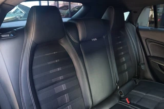 Mercedes-Benz CLA – thumbnail 14