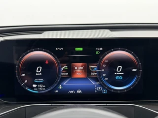 Mercedes-Benz EQC – thumbnail 23