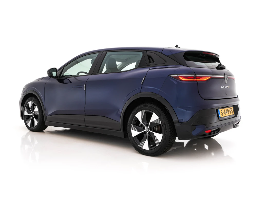 Renault Megane E-Tech – foto 2