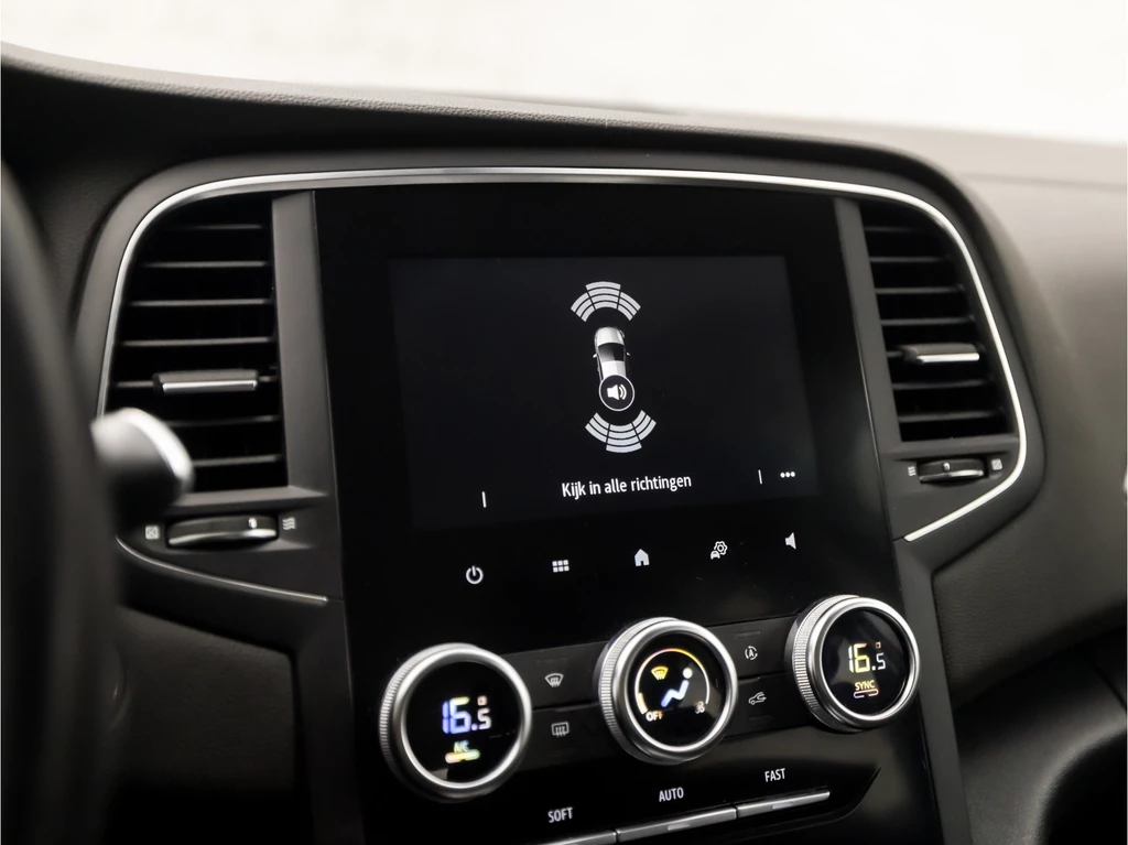Renault Megane E-Tech – foto 29