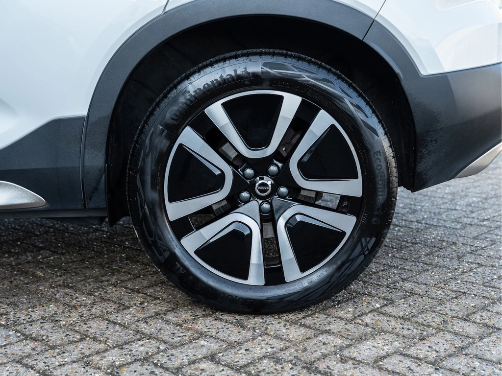Volvo XC40 – foto 13