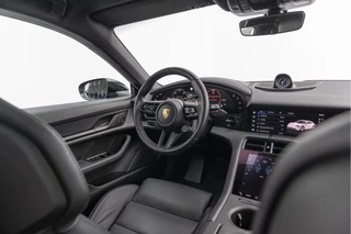 Porsche Taycan – thumbnail 10