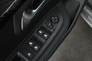 Peugeot 208 – thumbnail 11