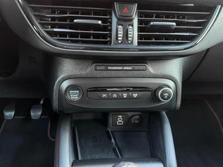 Ford Focus – thumbnail 31