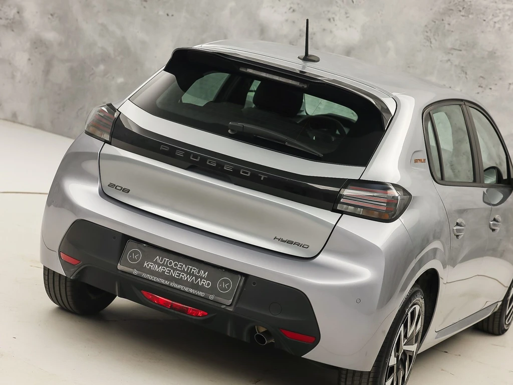Peugeot 208 – foto 6