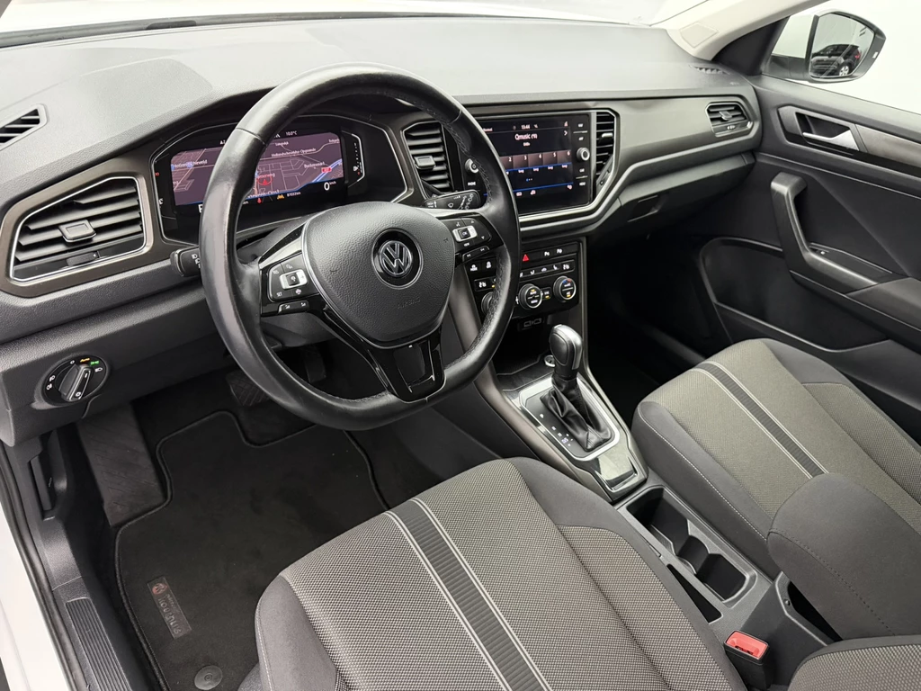 Volkswagen T-Roc – foto 11