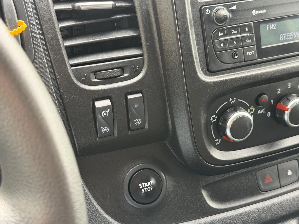 Renault Trafic – foto 15