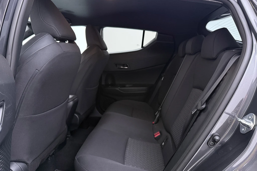 Toyota C-HR – foto 19
