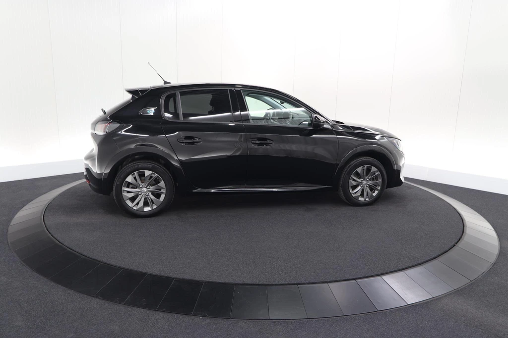 Peugeot e-208 – foto 14
