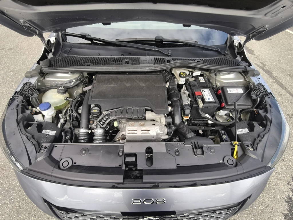 Peugeot 208 – foto 21