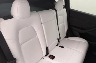 Tesla Model Y – thumbnail 12