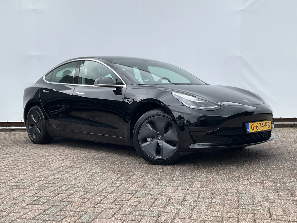 Tesla Model 3 – foto 12