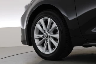 Toyota Corolla Touring Sports – thumbnail 43