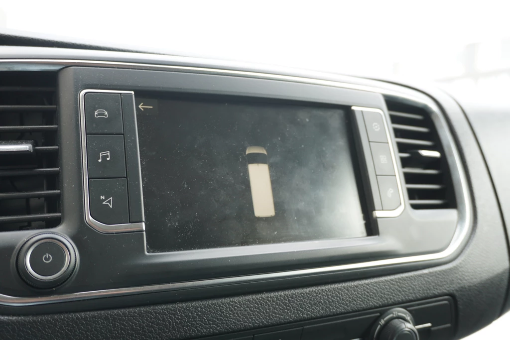 Opel Vivaro – foto 16